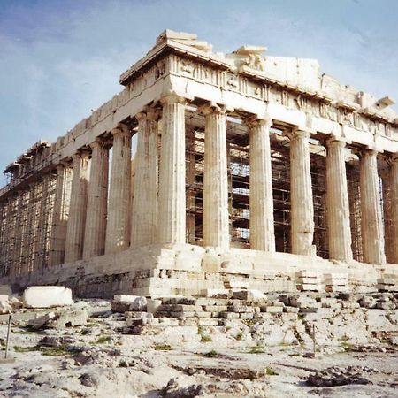 Neoclassical House At Metro Station Attiki Athen Exterior foto